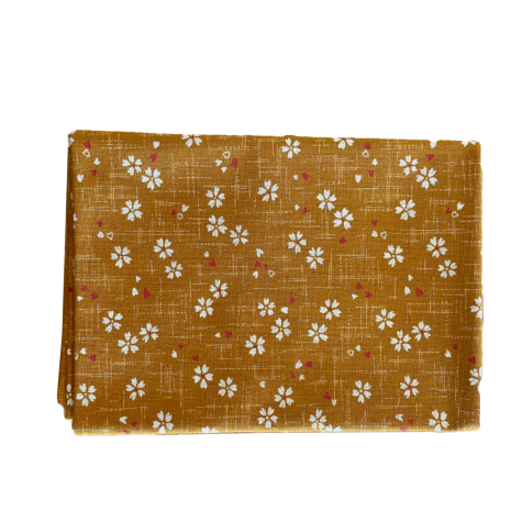 Mercerie - Tissu coupon 45 x 55 cm - Fleurs et cœurs japonais - jaune moutarde
